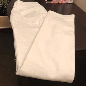 White skinny jeans